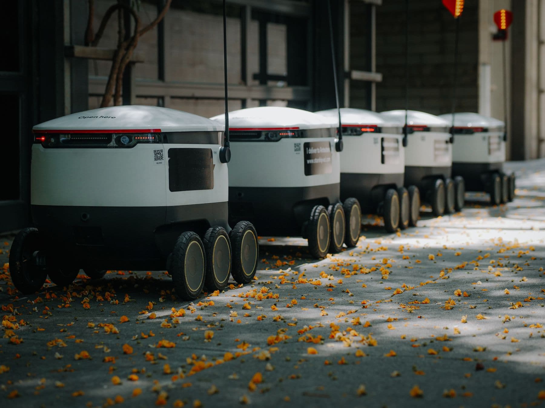 Delivery robot operating in a hospitality environment